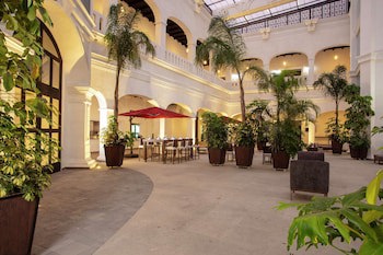 Doubletree By Hilton Toluca