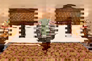 Sultanhan Hotel - Special Class