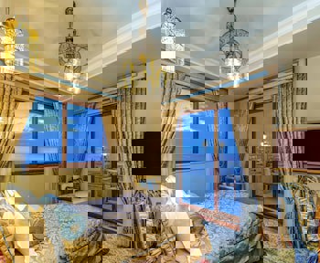 Sultanhan Hotel - Special Class