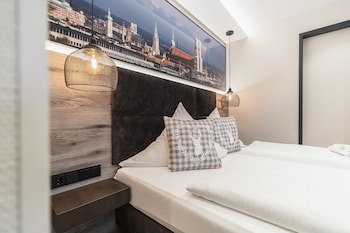 Hotel DEMAS Unterhaching galeri fotoğrafı