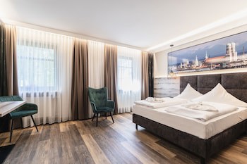 Hotel DEMAS Unterhaching galeri fotoğrafı