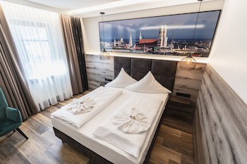 Hotel DEMAS Unterhaching fotoğrafı