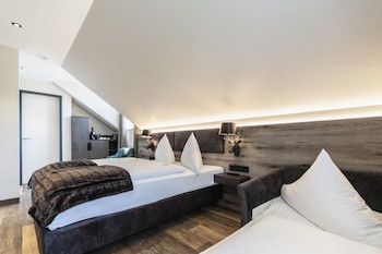 Hotel DEMAS Unterhaching galeri fotoğrafı