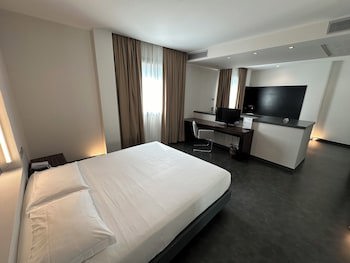 Hotel Cruise galeri fotoğrafı