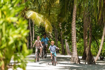 Four Seasons Maldives At Landaa Giraavaru