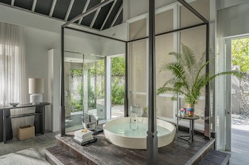 Four Seasons Maldives At Landaa Giraavaru