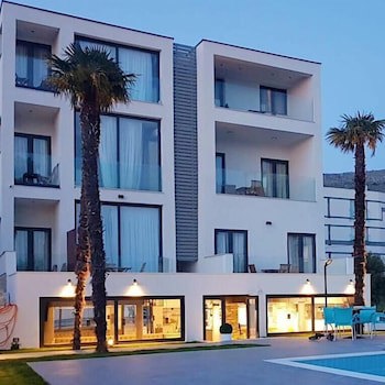 Beach Hotel Bozikovina