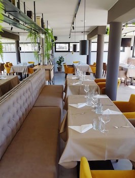 Beach Hotel Bozikovina