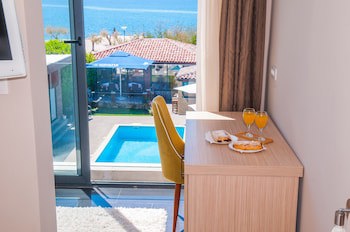Beach Hotel Bozikovina