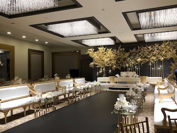 Golden Tulip Bahrain