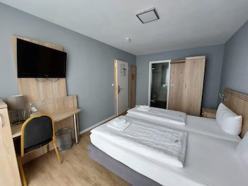 PANORAMA HOTEL in Neustadt an der Weinstraße galeri fotoğrafı