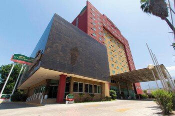 Courtyard Monterrey San Jeronimo/Valle
