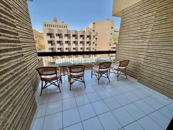 Gaddis Hotel