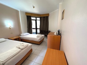 Gaddis Hotel