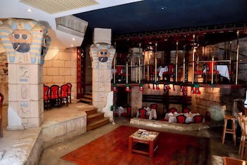 Gaddis Hotel
