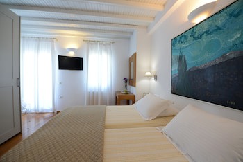 Elena Hotel galeri fotoğrafı