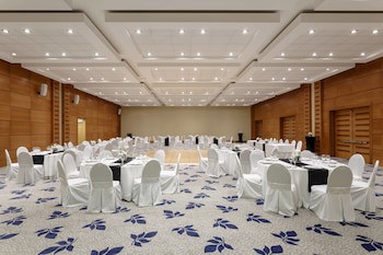 Sheraton Miramar Hotel & Convention Center