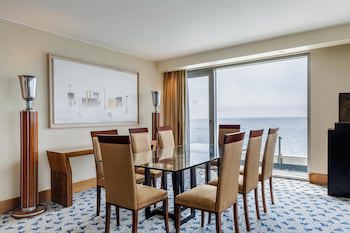 Sheraton Miramar Hotel & Convention Center