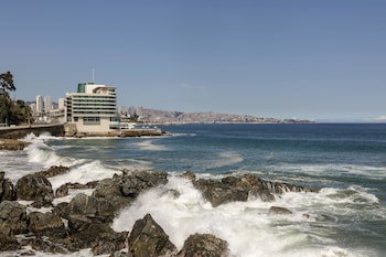 Sheraton Miramar Hotel & Convention Center