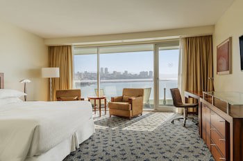Sheraton Miramar Hotel & Convention Center
