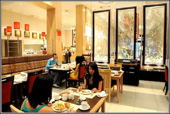 Peermont Mondior At Emperors Palace