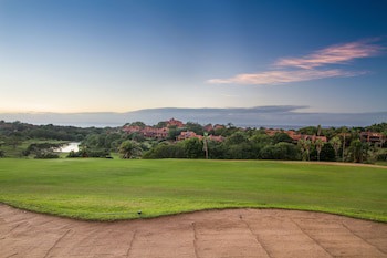 San Lameer Hotel And Spa