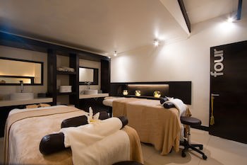 San Lameer Hotel And Spa