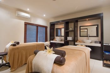 San Lameer Hotel And Spa
