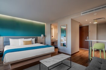 City Express Suites Queretaro