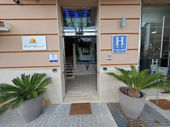 Hotel Miraya