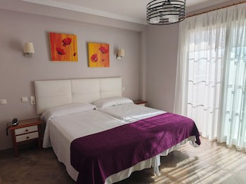 Hotel Miraya