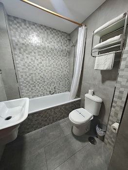 Hotel Miraya