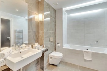 Fota Island Hotel & Spa