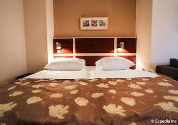 Ea Hotel Julis