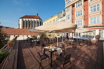 Ea Hotel Julis