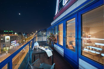 Ea Hotel Julis