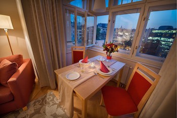 Ea Hotel Julis