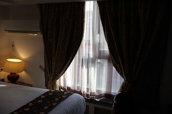Dreamtel London Kensington