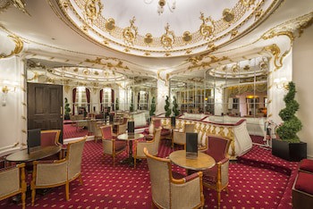 Grand Royale Hyde Park