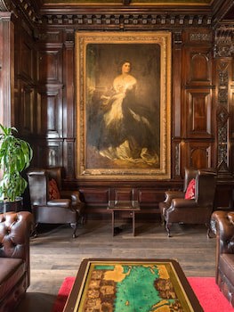 Grand Royale Hyde Park