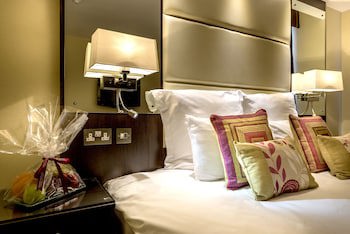 Grand Royale Hyde Park