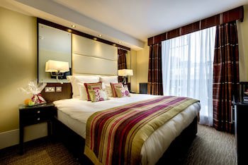 Grand Royale Hyde Park
