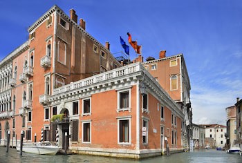 Palazzo Barbarigo Sul Canal Grand