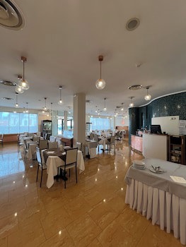 Millennium Gold Hotel galeri fotoğrafı