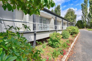 Croydon Lodge Hotel