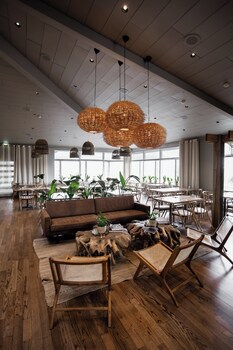 The Hill Hotel At Fludir