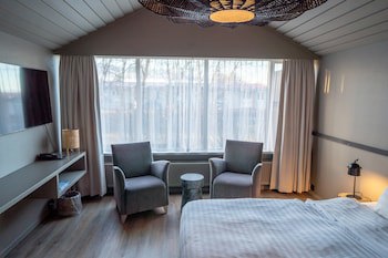 The Hill Hotel At Fludir