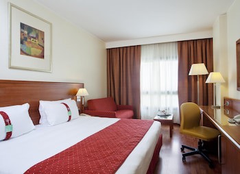 Holiday Inn Cagliari by IHG galeri fotoğrafı
