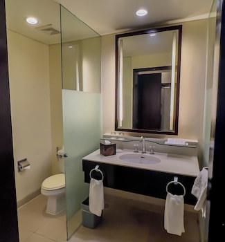 Taal Vista Hotel
