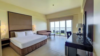 Taal Vista Hotel